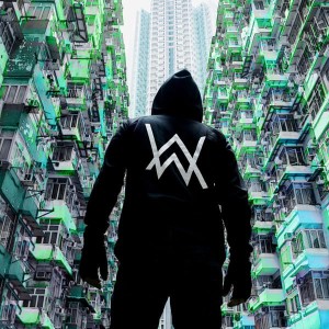 Sing Me To Sleep - Alan Walker feat. Iselin Solheim